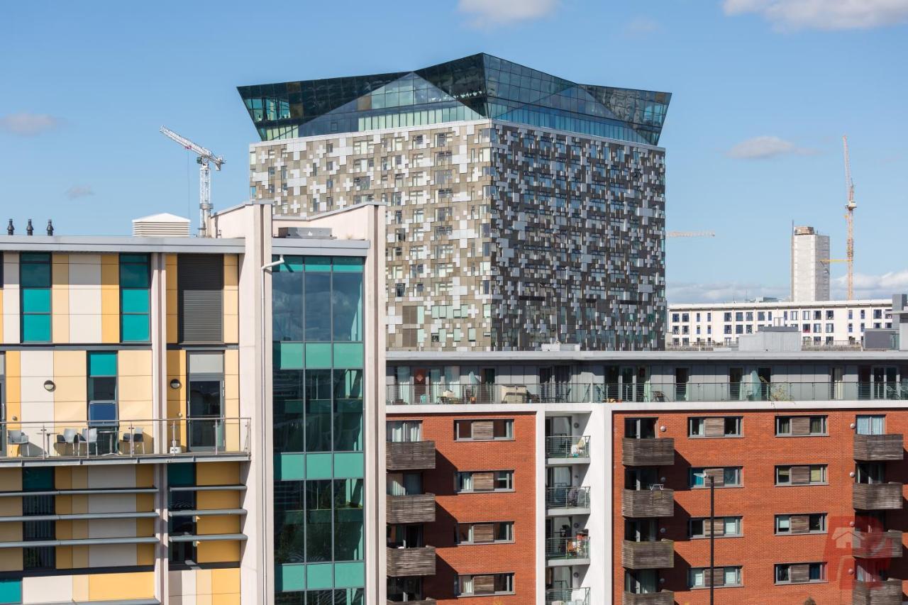 Birmingham City Apartment Skyline Views - Free Parking & Balcony Exterior foto