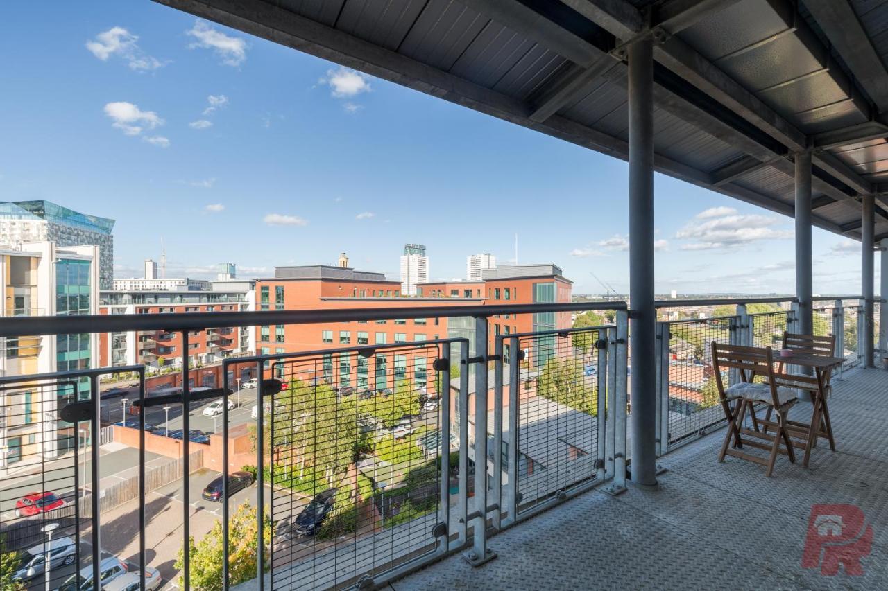 Birmingham City Apartment Skyline Views - Free Parking & Balcony Exterior foto